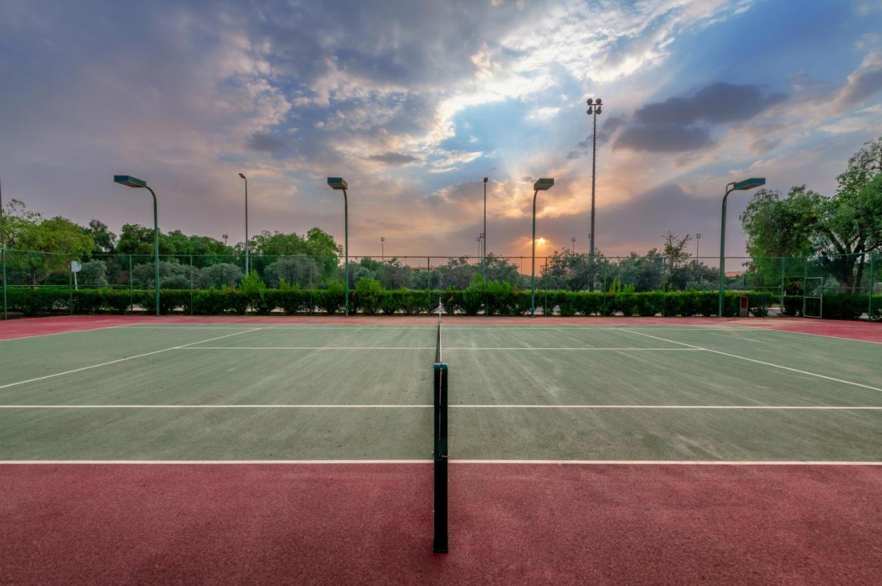 אבהא Airport Hotel And Resort מראה חיצוני תמונה